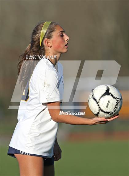 Thumbnail 2 in Haddam-Killingworth vs Old Lyme (SLC Tournament Final) photogallery.