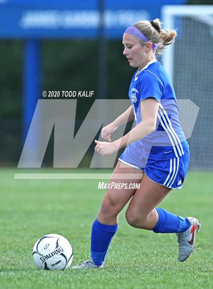 Thumbnail 2 in Haddam-Killingworth vs Old Lyme (SLC Tournament Final) photogallery.