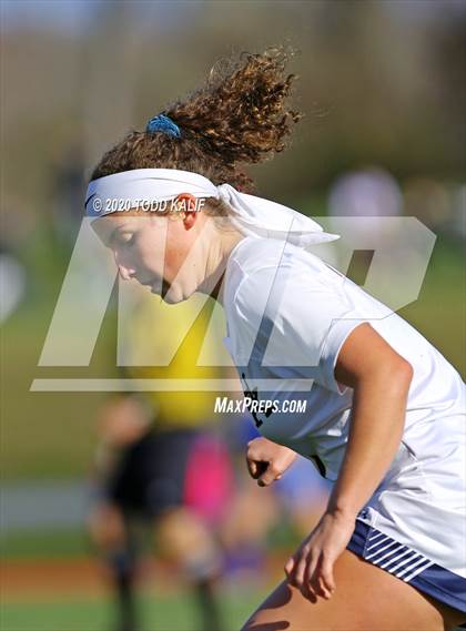 Thumbnail 2 in Haddam-Killingworth vs Old Lyme (SLC Tournament Final) photogallery.