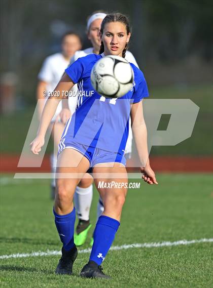 Thumbnail 3 in Haddam-Killingworth vs Old Lyme (SLC Tournament Final) photogallery.