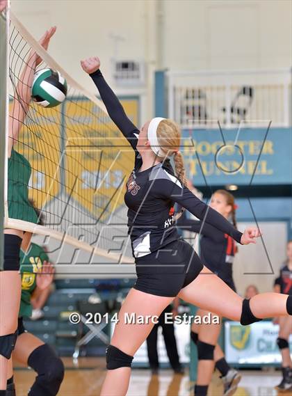 Thumbnail 3 in Carrollwood Day vs Shorecrest  photogallery.