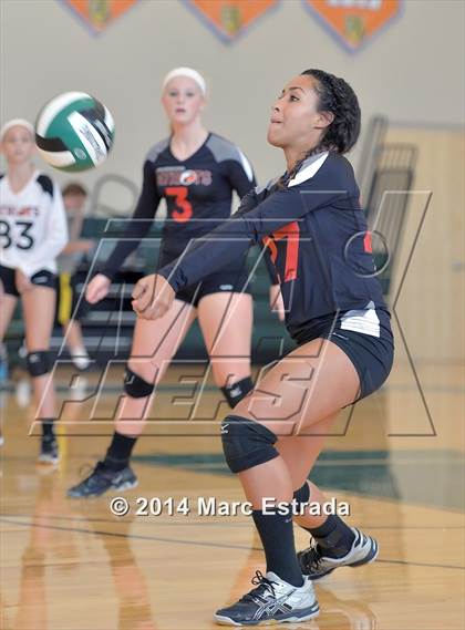 Thumbnail 1 in Carrollwood Day vs Shorecrest  photogallery.