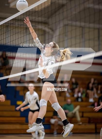 Thumbnail 3 in Pinecrest @ Terry Sanford photogallery.