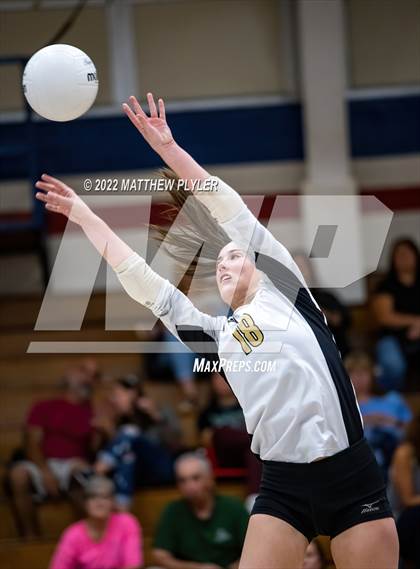 Thumbnail 2 in Pinecrest @ Terry Sanford photogallery.