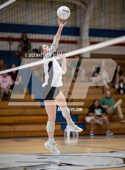 Thumbnail 1 in Pinecrest @ Terry Sanford photogallery.