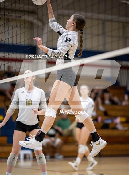 Thumbnail 3 in Pinecrest @ Terry Sanford photogallery.