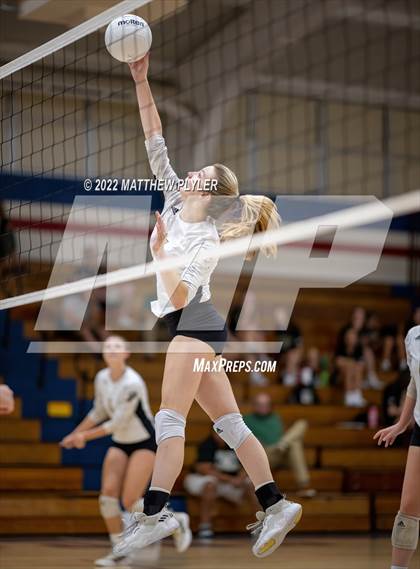 Thumbnail 2 in Pinecrest @ Terry Sanford photogallery.