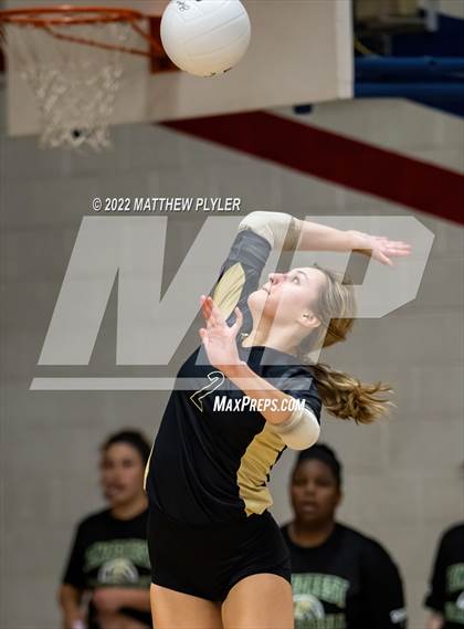 Thumbnail 2 in Pinecrest @ Terry Sanford photogallery.