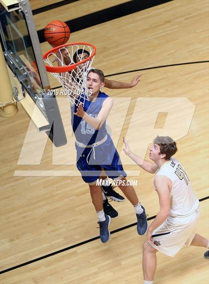 Thumbnail 2 in Creighton Prep @ Lincoln Southeast photogallery.