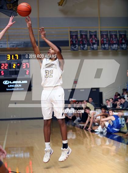 Thumbnail 2 in Creighton Prep @ Lincoln Southeast photogallery.