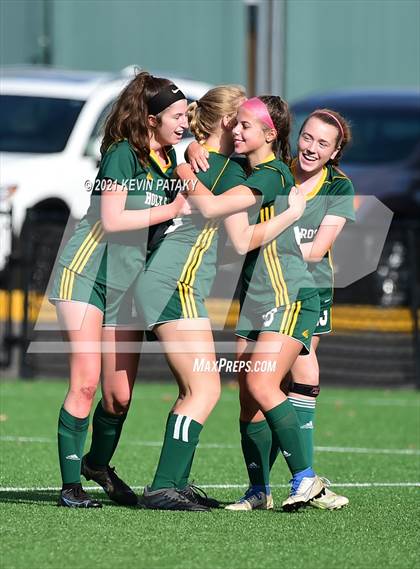 Thumbnail 3 in Northwest Catholic vs. Holy Cross (CIAC Class S Final) photogallery.