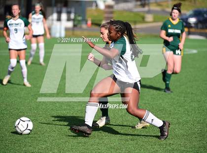 Thumbnail 2 in Northwest Catholic vs. Holy Cross (CIAC Class S Final) photogallery.