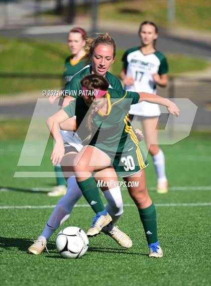 Thumbnail 2 in Northwest Catholic vs. Holy Cross (CIAC Class S Final) photogallery.