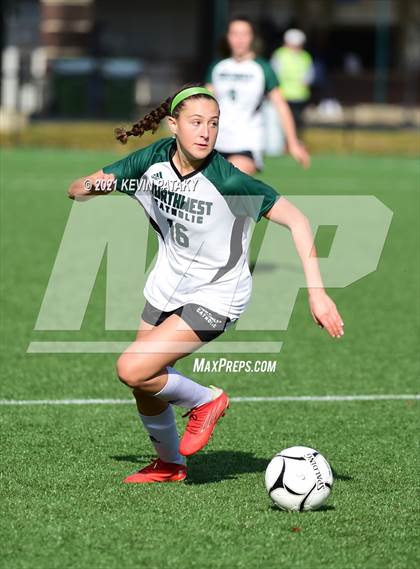 Thumbnail 3 in Northwest Catholic vs. Holy Cross (CIAC Class S Final) photogallery.