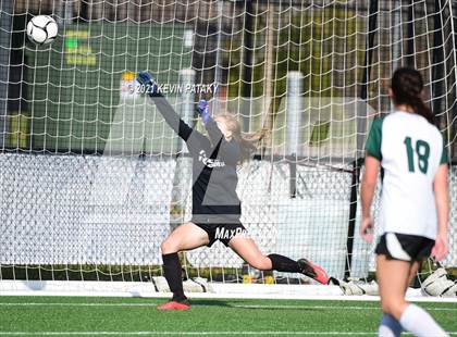 Thumbnail 2 in Northwest Catholic vs. Holy Cross (CIAC Class S Final) photogallery.