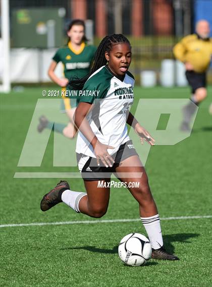 Thumbnail 3 in Northwest Catholic vs. Holy Cross (CIAC Class S Final) photogallery.