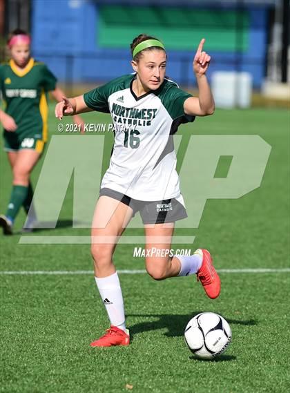 Thumbnail 3 in Northwest Catholic vs. Holy Cross (CIAC Class S Final) photogallery.
