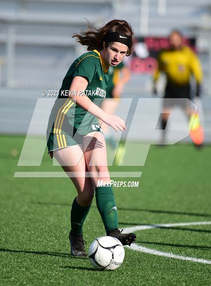 Thumbnail 3 in Northwest Catholic vs. Holy Cross (CIAC Class S Final) photogallery.