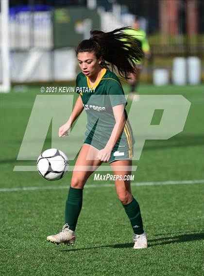 Thumbnail 2 in Northwest Catholic vs. Holy Cross (CIAC Class S Final) photogallery.