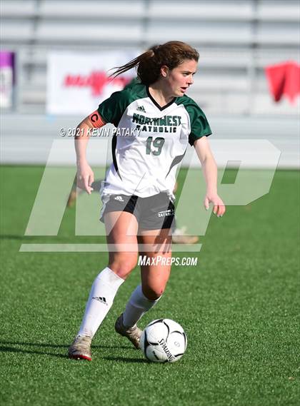 Thumbnail 3 in Northwest Catholic vs. Holy Cross (CIAC Class S Final) photogallery.
