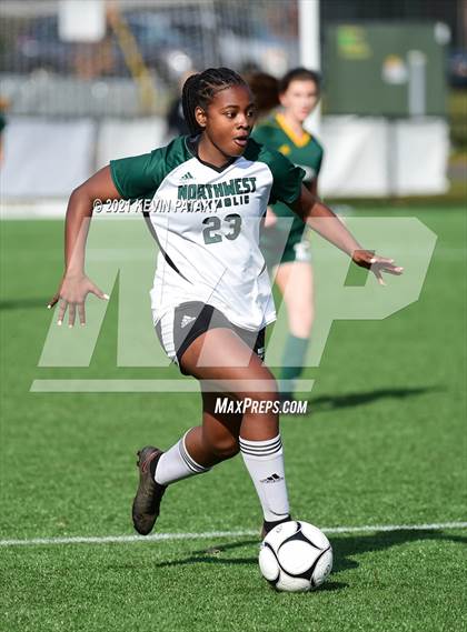 Thumbnail 2 in Northwest Catholic vs. Holy Cross (CIAC Class S Final) photogallery.