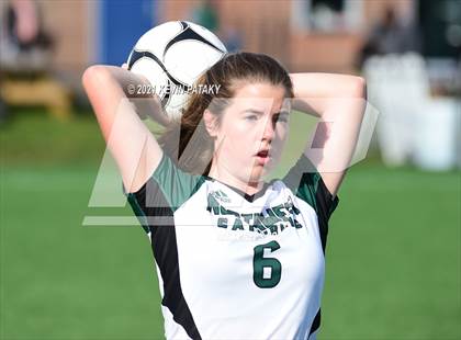 Thumbnail 2 in Northwest Catholic vs. Holy Cross (CIAC Class S Final) photogallery.