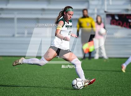 Thumbnail 3 in Northwest Catholic vs. Holy Cross (CIAC Class S Final) photogallery.