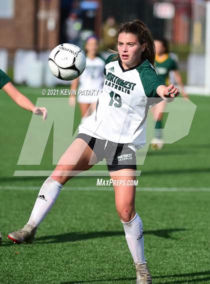 Thumbnail 3 in Northwest Catholic vs. Holy Cross (CIAC Class S Final) photogallery.
