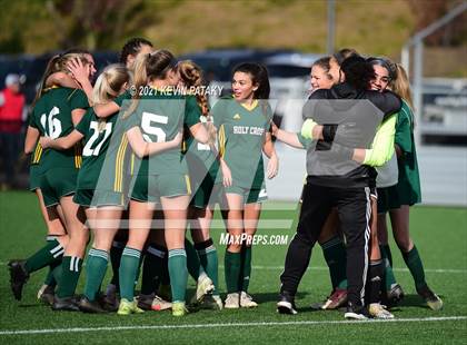 Thumbnail 3 in Northwest Catholic vs. Holy Cross (CIAC Class S Final) photogallery.