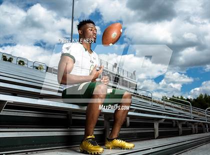 Thumbnail 1 in Grayson (Preseason Early Contenders Photo Shoot)  photogallery.