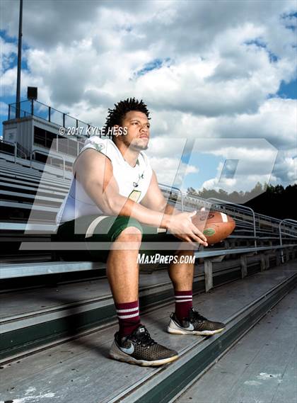 Thumbnail 1 in Grayson (Preseason Early Contenders Photo Shoot)  photogallery.