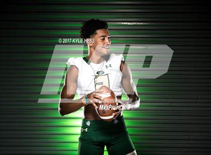 Thumbnail 3 in Grayson (Preseason Early Contenders Photo Shoot)  photogallery.