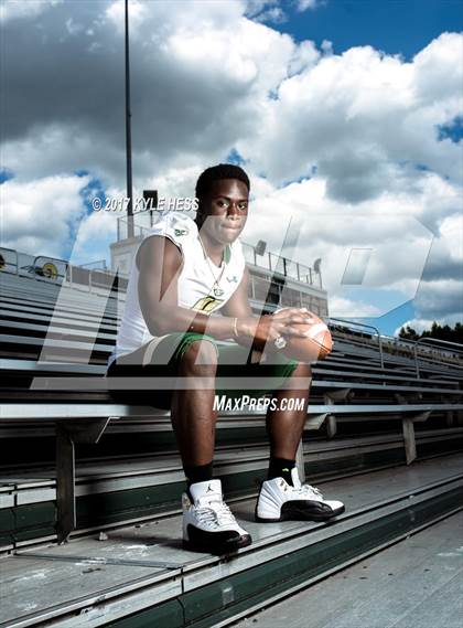Thumbnail 2 in Grayson (Preseason Early Contenders Photo Shoot)  photogallery.