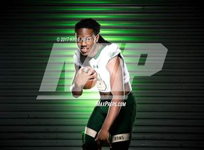 Thumbnail 1 in Grayson (Preseason Early Contenders Photo Shoot)  photogallery.