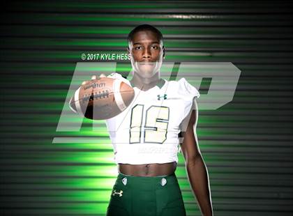 Thumbnail 2 in Grayson (Preseason Early Contenders Photo Shoot)  photogallery.