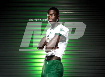 Thumbnail 3 in Grayson (Preseason Early Contenders Photo Shoot)  photogallery.
