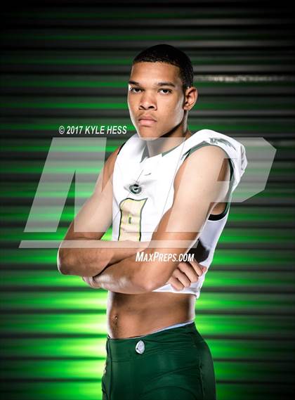 Thumbnail 1 in Grayson (Preseason Early Contenders Photo Shoot)  photogallery.