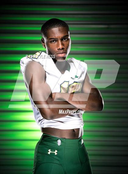 Thumbnail 3 in Grayson (Preseason Early Contenders Photo Shoot)  photogallery.