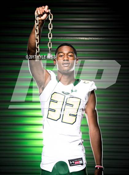 Thumbnail 1 in Grayson (Preseason Early Contenders Photo Shoot)  photogallery.