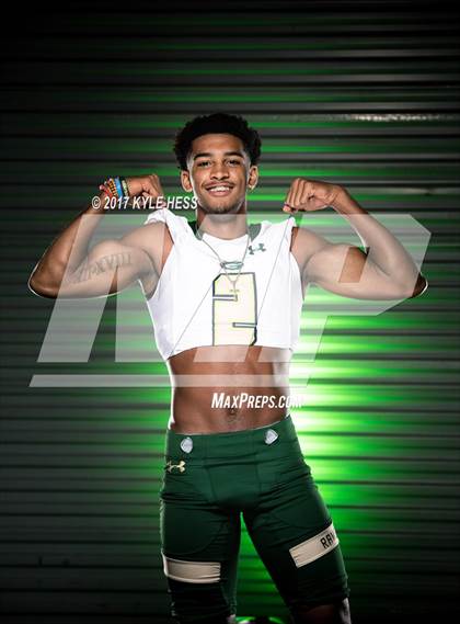 Thumbnail 2 in Grayson (Preseason Early Contenders Photo Shoot)  photogallery.