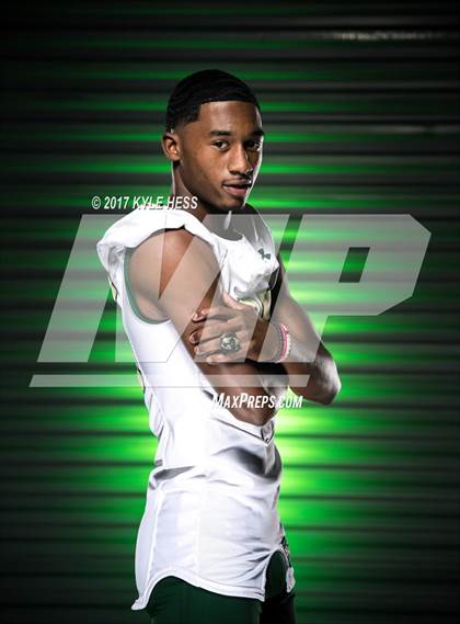 Thumbnail 2 in Grayson (Preseason Early Contenders Photo Shoot)  photogallery.