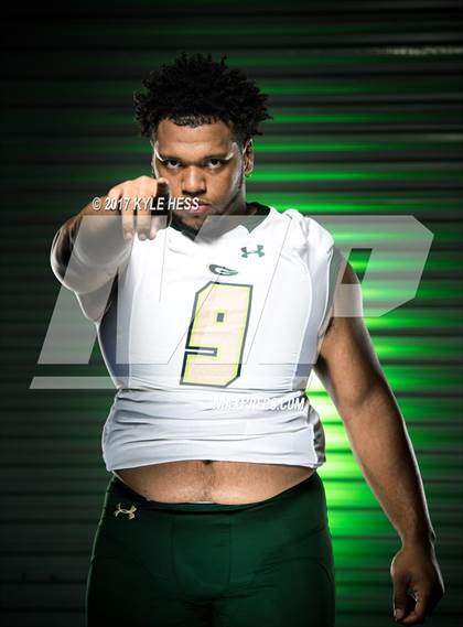 Thumbnail 1 in Grayson (Preseason Early Contenders Photo Shoot)  photogallery.