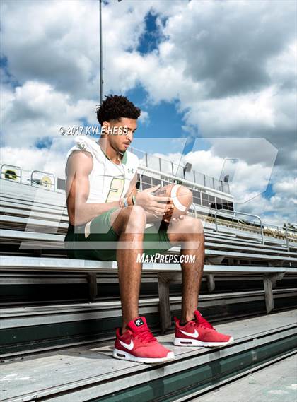 Thumbnail 2 in Grayson (Preseason Early Contenders Photo Shoot)  photogallery.