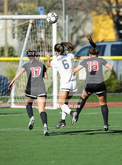 Thumbnail 2 in Centennial @ Flintridge Prep (CIF SoCal Regional D3 Semifinal) photogallery.