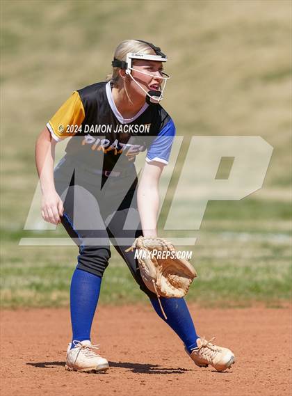 Thumbnail 1 in Moapa Valley vs White Pine (40th Annual Sherman Bennett Memorial Desert Winds Classic) photogallery.
