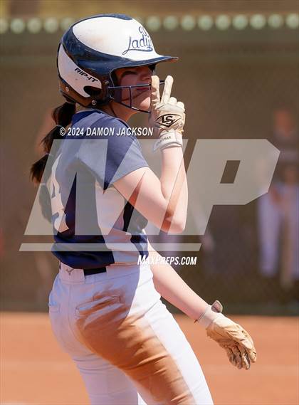 Thumbnail 1 in Moapa Valley vs White Pine (40th Annual Sherman Bennett Memorial Desert Winds Classic) photogallery.