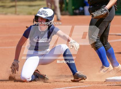 Thumbnail 3 in Moapa Valley vs White Pine (40th Annual Sherman Bennett Memorial Desert Winds Classic) photogallery.