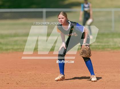 Thumbnail 1 in Moapa Valley vs White Pine (40th Annual Sherman Bennett Memorial Desert Winds Classic) photogallery.