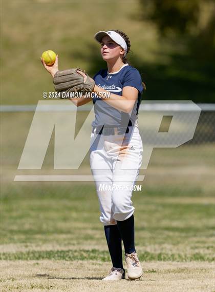 Thumbnail 2 in Moapa Valley vs White Pine (40th Annual Sherman Bennett Memorial Desert Winds Classic) photogallery.