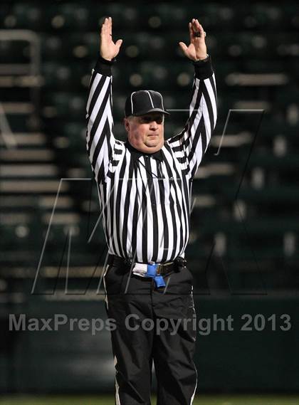 Thumbnail 1 in Union-Endicott vs. Williamsville North (NYSPHSAA Class A Semifinal) photogallery.